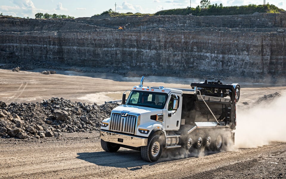 Western Star 47X SF Super Dump Truck